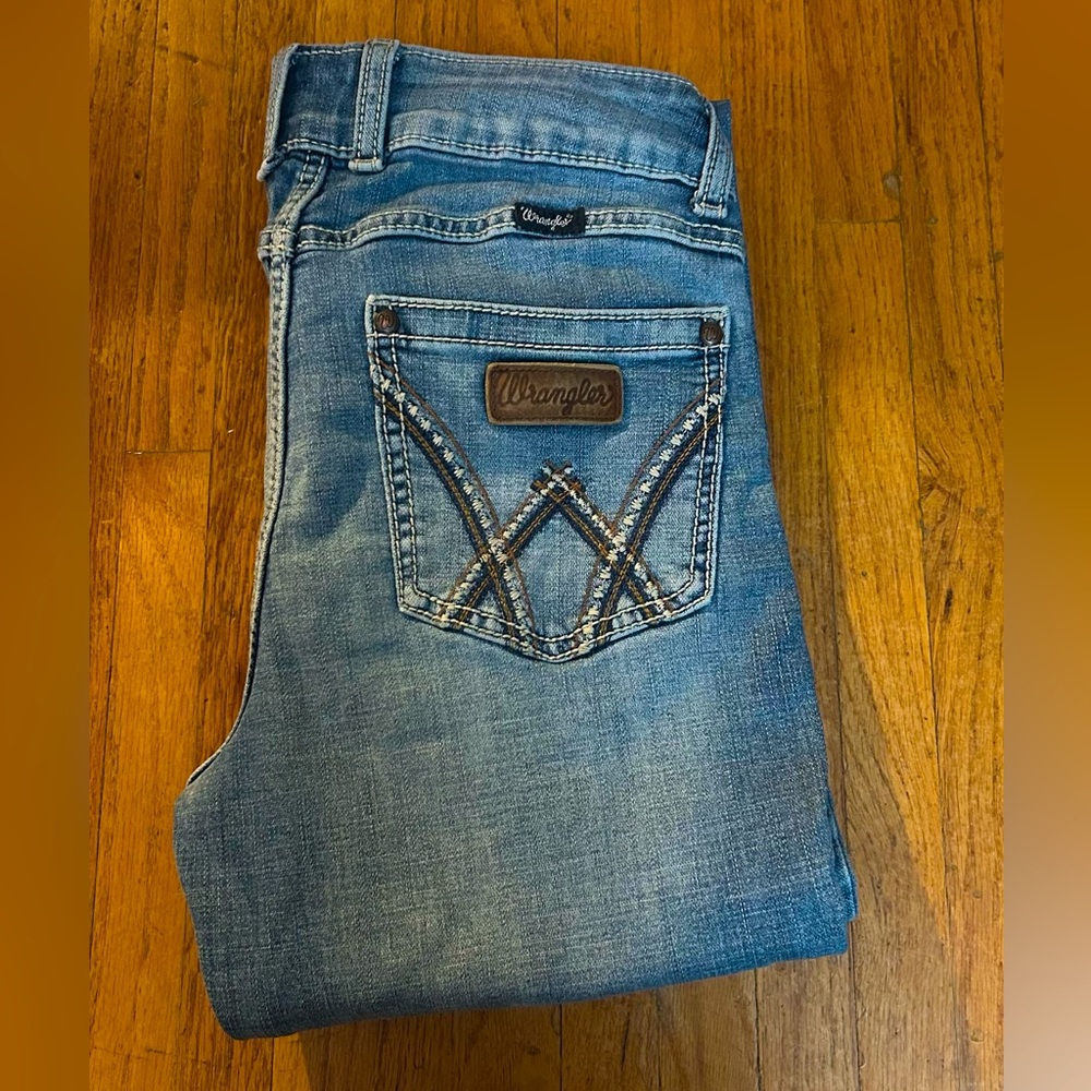 Women’s wrangler bootcut jeans